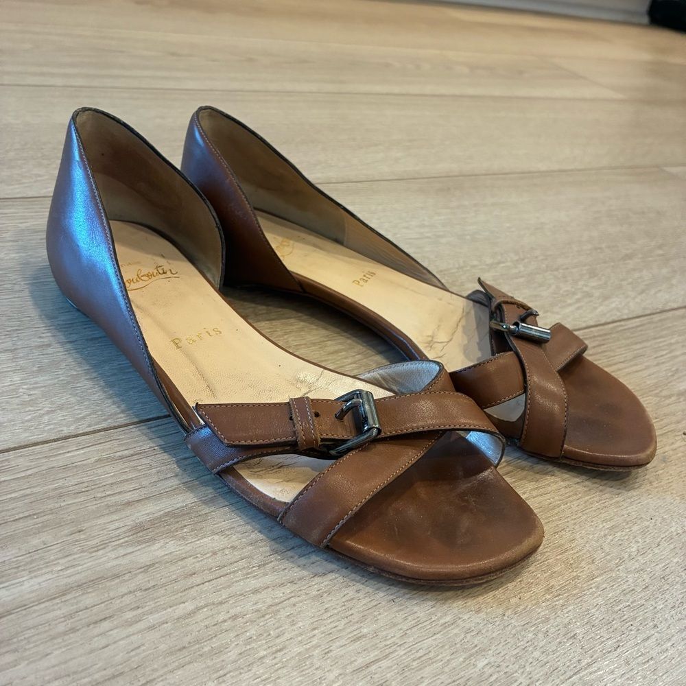 Christian Louboutin Women’s Atalanta Flats Sandals Leather Cognac Size 37/7 US